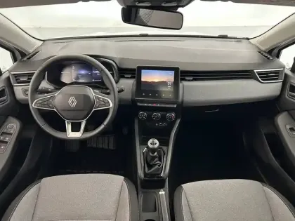 Photo 24 Renault Clio  Blue dCi 100 ch GSR2