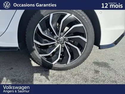 Photo 29 Volkswagen Golf  1.5 eTSI OPF 130 DSG7