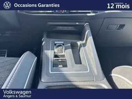 Photo 14 Volkswagen Golf  1.5 eTSI OPF 130 DSG7