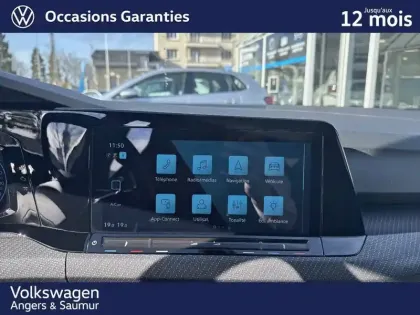 Photo 13 Volkswagen Golf  1.5 eTSI OPF 130 DSG7