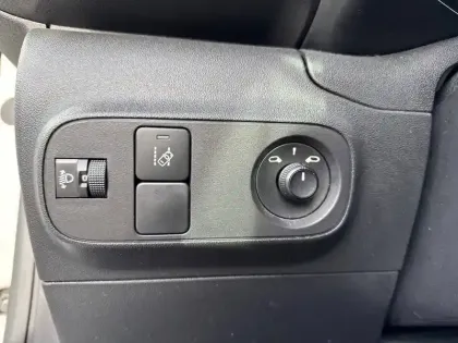 Photo 17 Citroën C3  PureTech 83 S&S BVM5