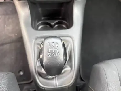 Photo 13 Citroën C3  PureTech 83 S&S BVM5