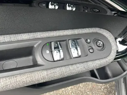 Photo 20 Mini Mini Gén. II (F60) Ph1 NG Longstone 5