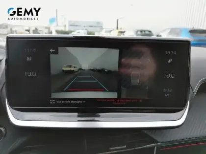 Photo 11 Peugeot 2008  BlueHDi 130 S&S EAT8