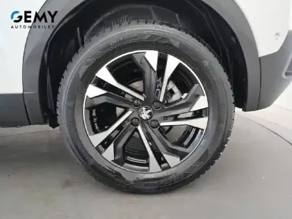 Photo 26 Peugeot 2008 Gén. II Ph1 NG GT 5