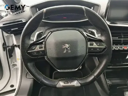 Photo 28 Peugeot 2008 Gén. II Ph1 NG GT 5