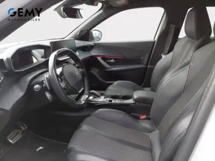 Photo 8 Peugeot 2008  BlueHDi 130 S&S EAT8