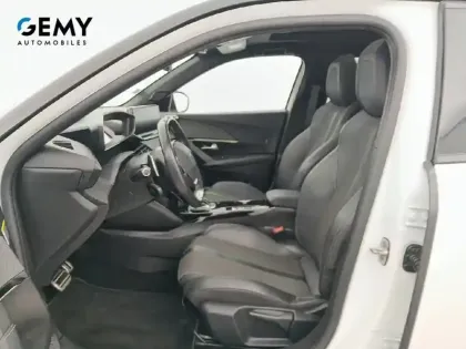 Photo 24 Peugeot 2008 Gén. II Ph1 NG GT 5