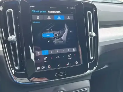 Photo 15 Volvo Xc40  B3 163 ch DCT7