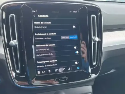 Photo 22 Volvo Xc40  B3 163 ch DCT7