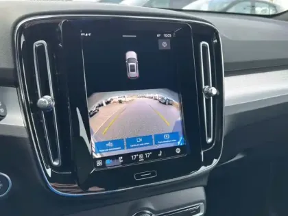 Photo 16 Volvo Xc40  B3 163 ch DCT7