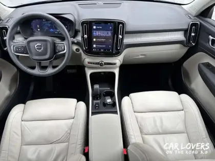 Photo 20 Volvo Xc40  B3 163 ch DCT7