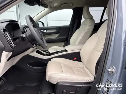 Photo 10 Volvo Xc40  B3 163 ch DCT7