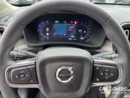Photo 11 Volvo Xc40  B3 163 ch DCT7