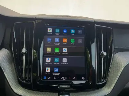 Photo 23 Volvo Xc60  T8 AWD Hybride rechargeable 310 ch+145 ch Geartronic 8