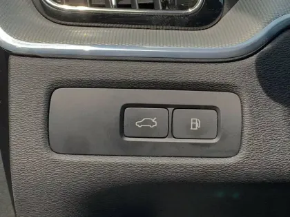 Photo 31 Volvo Xc60  T8 AWD Hybride rechargeable 310 ch+145 ch Geartronic 8