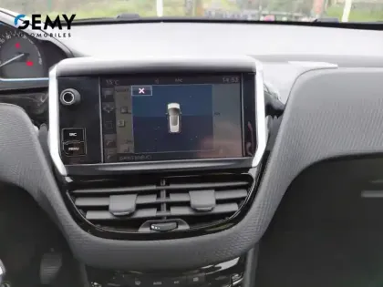 Photo 11 Peugeot 2008  1.2 PureTech 110ch S&S BVM5