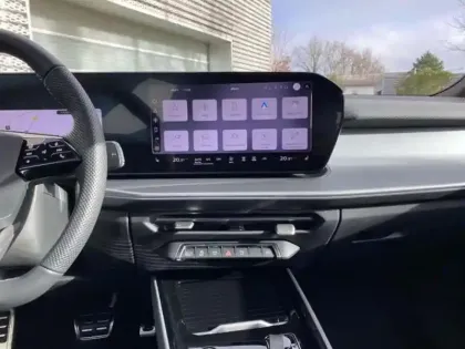 Photo 9 Audi Q3 Gén. III Ph1 S line 5