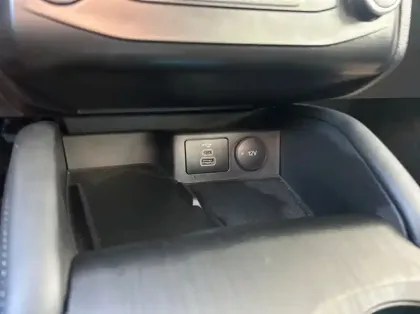 Photo 17 Ford Focus Gén. IV Ph2 Titanium X Business 5