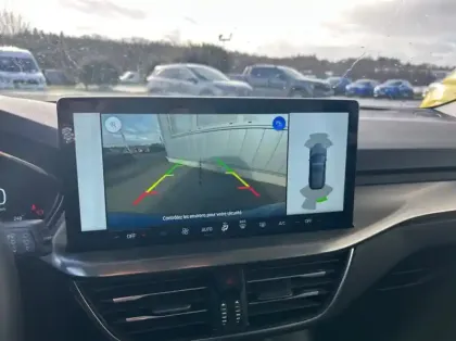 Photo 14 Ford Focus Gén. IV Ph2 Titanium X Business 5