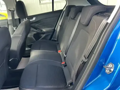 Photo 8 Ford Focus Gén. IV Ph2 Titanium X Business 5