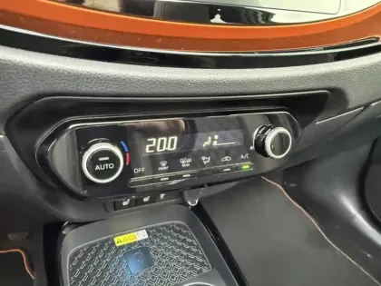 Photo 23 Toyota Aygo 1.0 VVT-i 72 Air Limited CVT ch