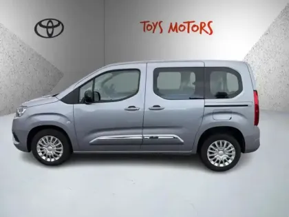 Photo 23 Toyota Proace 1.5 MEDIUM 100 D-4D DYNAMIC NAV 7 PLACES