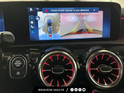 Photo 19 Mercedes Classe A 200 d AMG Line