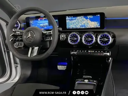 Photo 7 Mercedes Classe A 200 d AMG Line