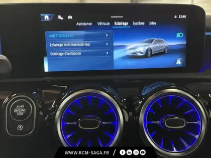 Photo 15 Mercedes Classe A 200 d AMG Line