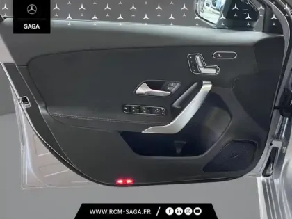 Photo 34 Mercedes Classe A 200 d AMG Line