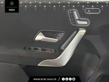 Photo 33 Mercedes Classe A 200 d AMG Line