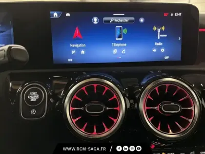 Photo 17 Mercedes Classe A 200 d AMG Line