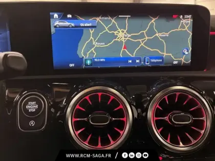 Photo 18 Mercedes Classe A 200 d AMG Line