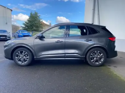 Photo 19 Ford Kuga 2.5 Duratec 190ch FHEV E85 ST-Line BVA