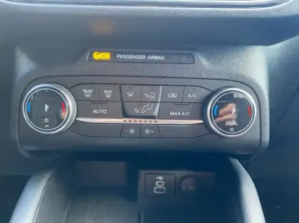 Photo 27 Ford Kuga Gén. III Ph1 ST-Line 5