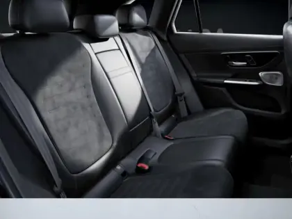 Photo 38 Mercedes Classe GLC SUV 300 de Hybrid EQ 4MATIC AMG Line +