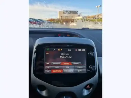 Photo 15 Toyota Aygo 1.0 VVT-i x-play