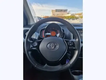 Photo 14 Toyota Aygo 1.0 VVT-i x-play
