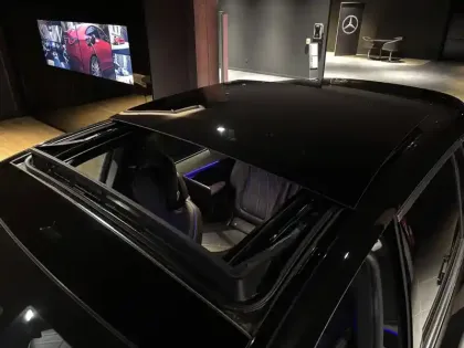 Photo 15 Mercedes EQS  SUV 580 4Matic