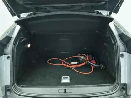 Photo 7 Peugeot 3008  Hybrid 225 e-EAT8 Roadtrip