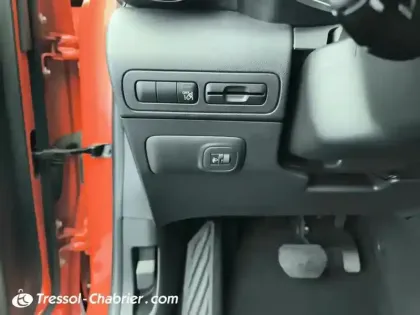 Photo 16 Citroën C3 Aircross  PureTech 110 S&S EAT6 Shine