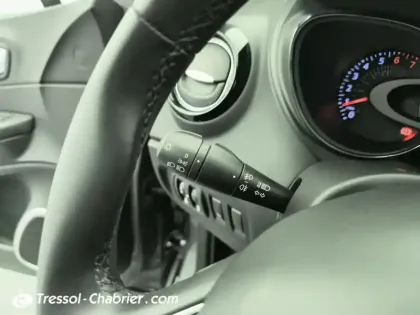 Photo 17 Renault Captur  TCe 90 Life