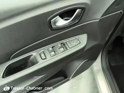 Photo 19 Renault Captur  TCe 90 Life