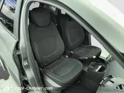 Photo 8 Renault Captur  TCe 90 Life