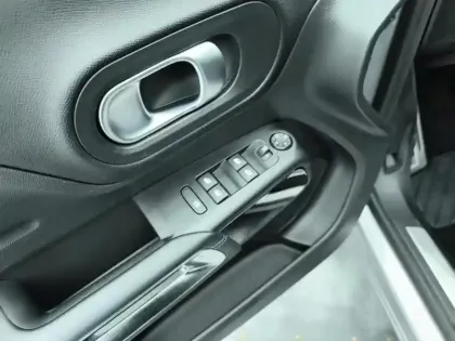 Photo 19 Citroën C5 aircross  Hybride Rechargeable 225 e-EAT8 Shine Pack