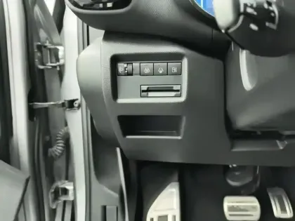 Photo 16 Citroën C5 aircross  Hybride Rechargeable 225 e-EAT8 Shine Pack