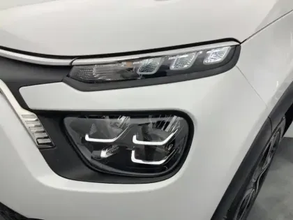 Photo 13 Citroën C3  PureTech 83 S&S BVM5 Shine