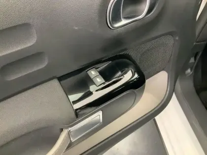 Photo 19 Citroën C3  PureTech 83 S&S BVM5 Shine