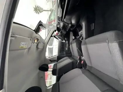 Photo 6 Citroën C3  PureTech 83 S&S BVM5 Shine